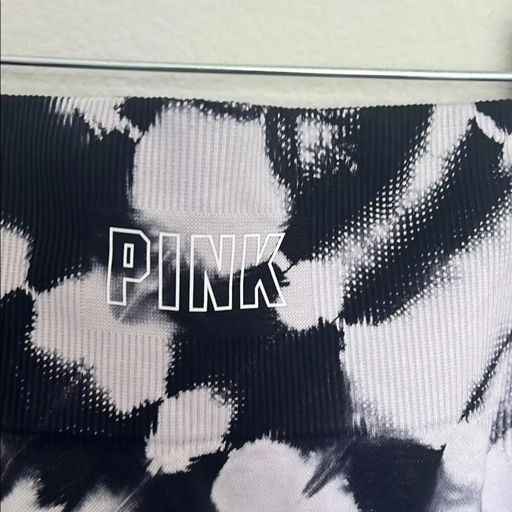 PINK Victoria's Secret Black and White Tie-Dye Leggings Size Large - Picture 3 of 4
